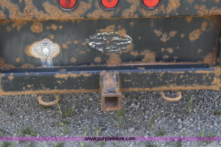 image for item A2260 2004 Ford F450 Super Duty extended cab pickup truck