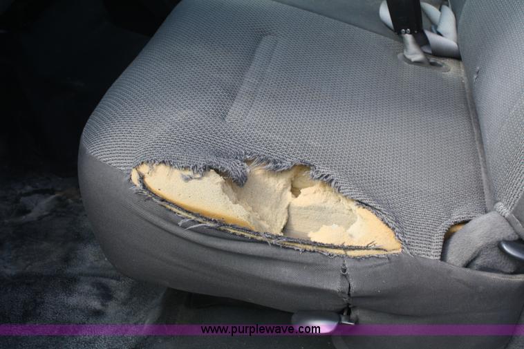 image for item A2260 2004 Ford F450 Super Duty extended cab pickup truck