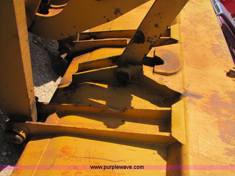 image for item A3567 Ford A66 wheel loader