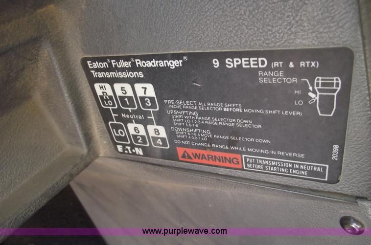 image for item A4033 1992 Mack CH613 dump truck