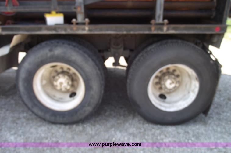 image for item A4035 1990 International 8300 water truck