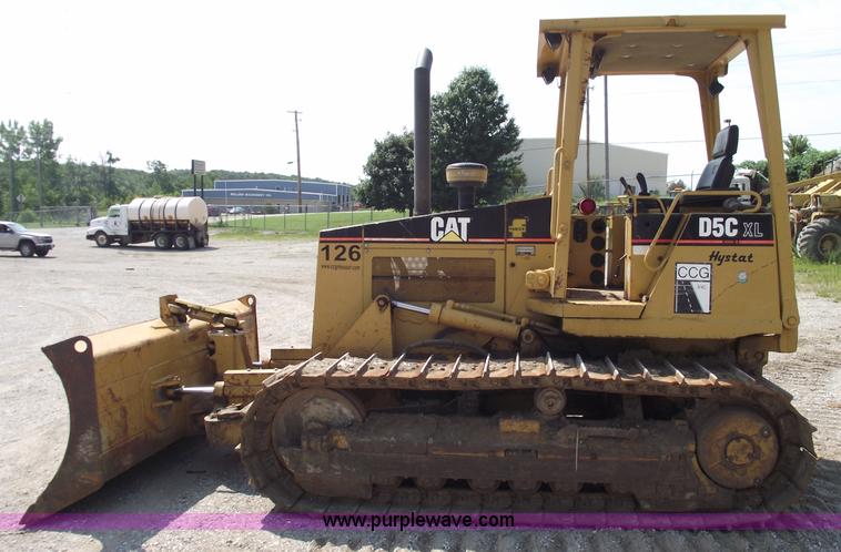 image for item A4037 1999 Caterpillar D5C XL Series III dozer