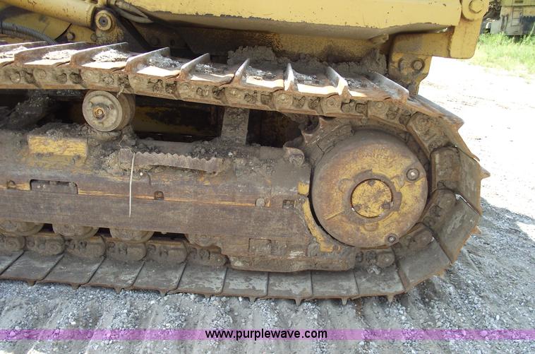 image for item A4037 1999 Caterpillar D5C XL Series III dozer