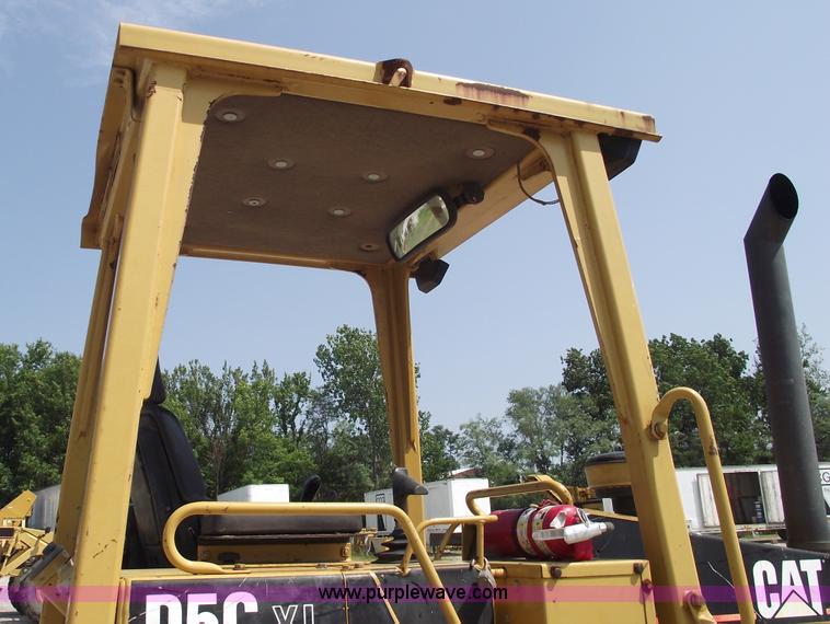 image for item A4037 1999 Caterpillar D5C XL Series III dozer