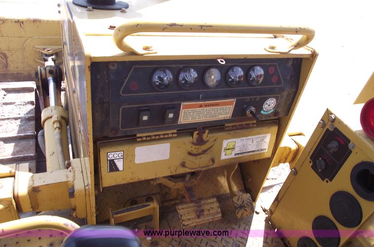 image for item A4037 1999 Caterpillar D5C XL Series III dozer