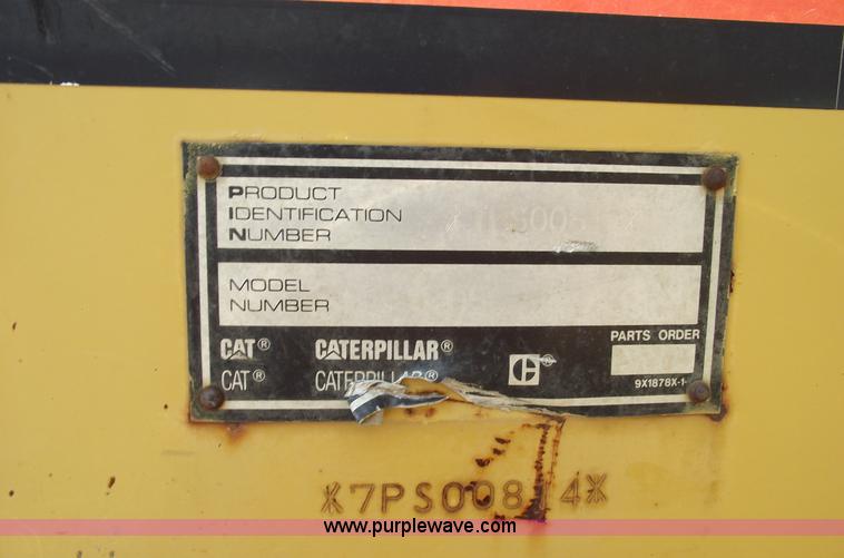 image for item A4037 1999 Caterpillar D5C XL Series III dozer