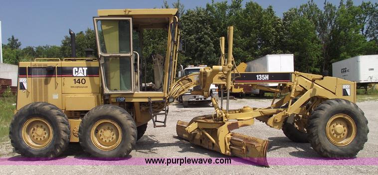 image for item A4038 1996 Caterpillar 135H motor grader