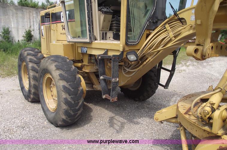 image for item A4038 1996 Caterpillar 135H motor grader
