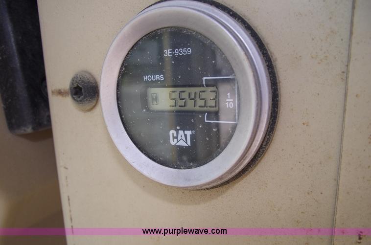 image for item A4038 1996 Caterpillar 135H motor grader