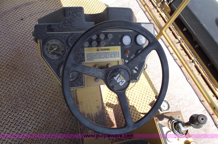 image for item A4039 1998 Caterpillar CB634C double drum vibratory roller