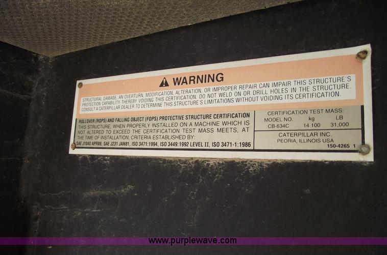 image for item A4039 1998 Caterpillar CB634C double drum vibratory roller