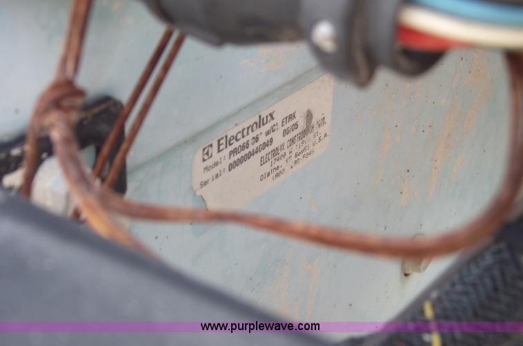 image for item A4040 2005 Target Pro 66 walk behind concrete saw