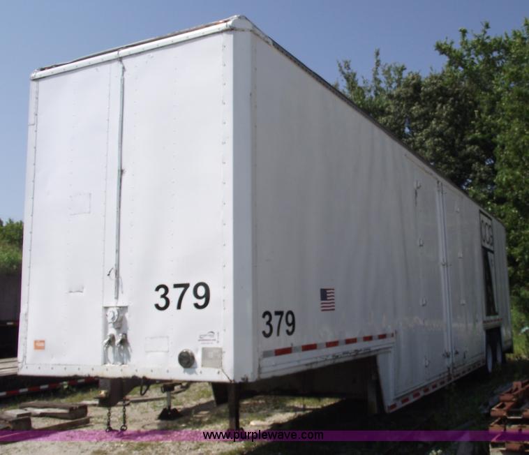 image for item A4046 1977 Matlock 44' moving van trailer