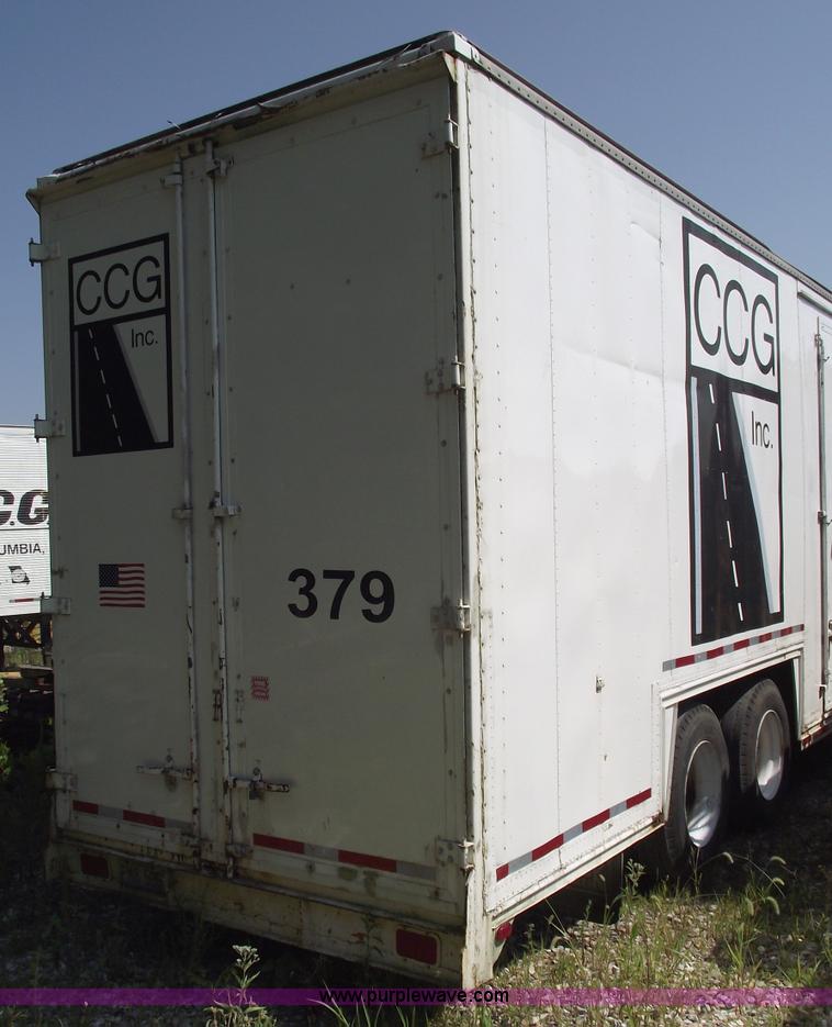 image for item A4046 1977 Matlock 44' moving van trailer