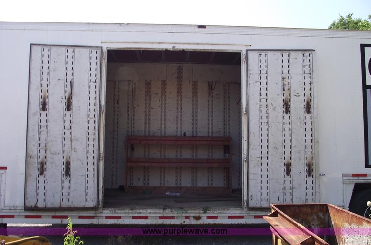 image for item A4047 1983 Kentucky moving van trailer