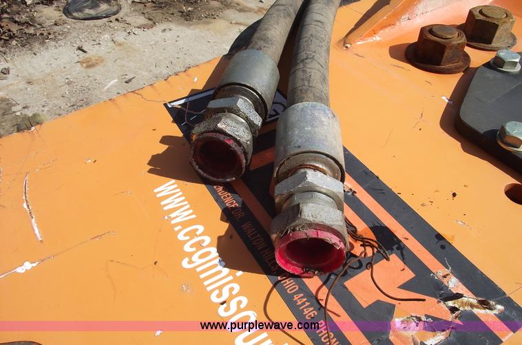 image for item A4048 2005 NPK 16X hydraulic breaker