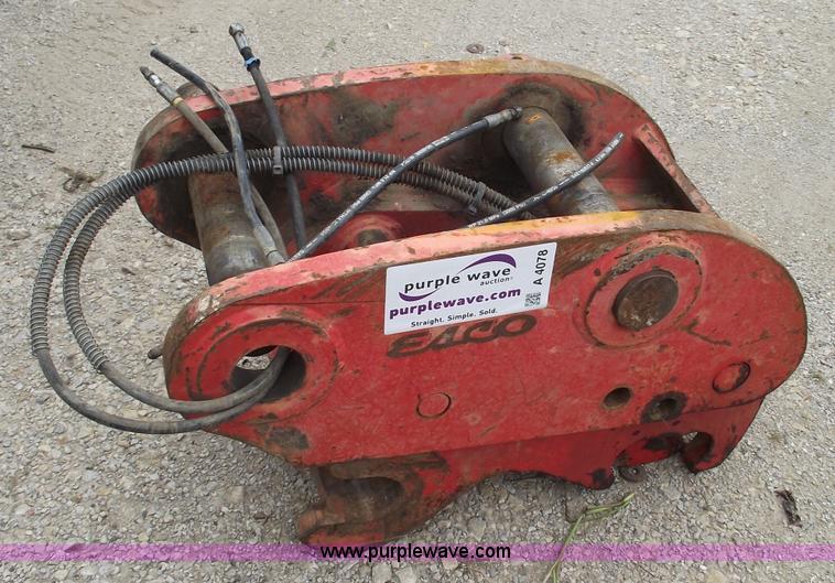 image for item A4078 2006 Eaco hydraulic quick attach