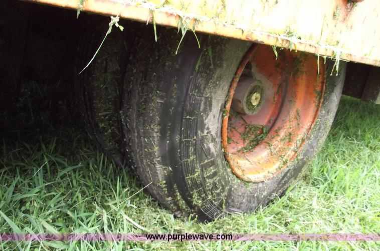 image for item A4097 1994 Landoll Hauloll 31' trailer