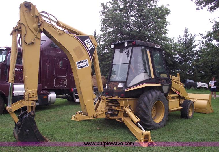 image for item A4099 1994 Caterpillar 426B backhoe