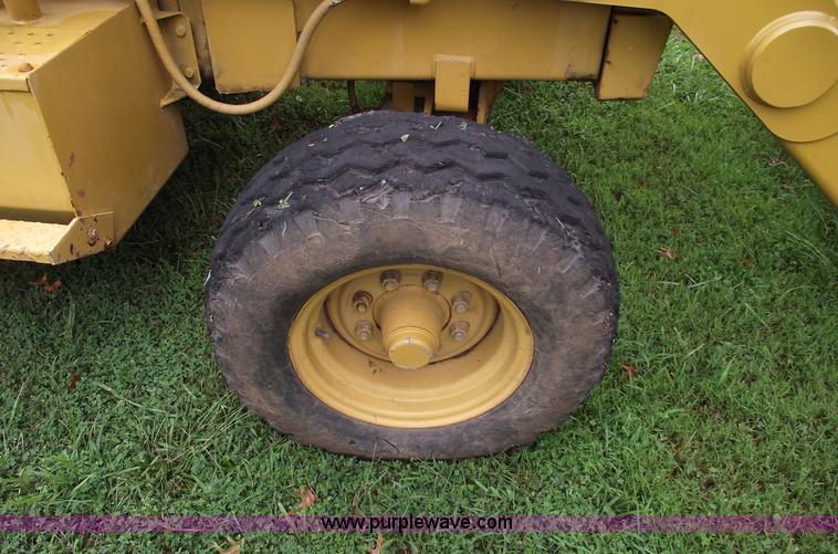 image for item A4099 1994 Caterpillar 426B backhoe