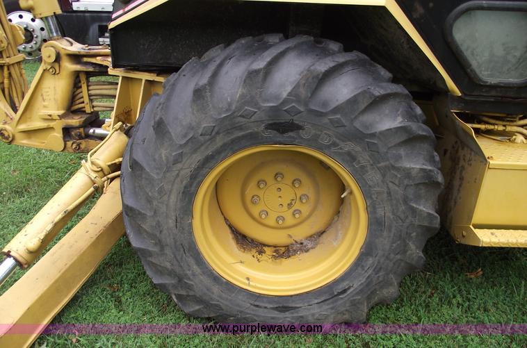 image for item A4099 1994 Caterpillar 426B backhoe