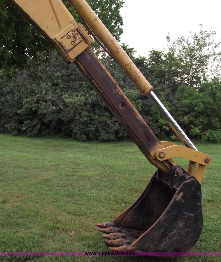 image for item A4099 1994 Caterpillar 426B backhoe