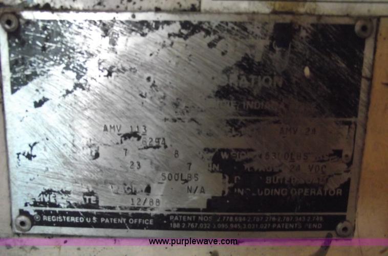 image for item A4100 1988 Lift-a-loft AMV24 aerial lift