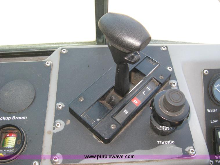 image for item A4292 2002 Johnston 3000 street sweeper