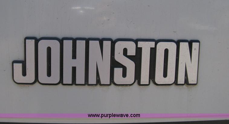 image for item A4292 2002 Johnston 3000 street sweeper