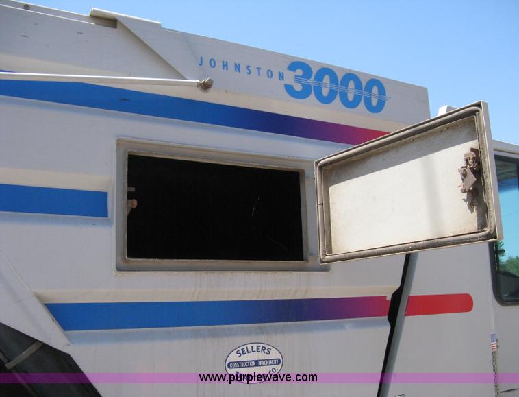 image for item A4292 2002 Johnston 3000 street sweeper