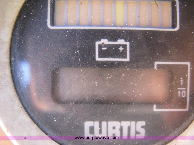 image for item A4306 1995 JLG 35 electric boom lift