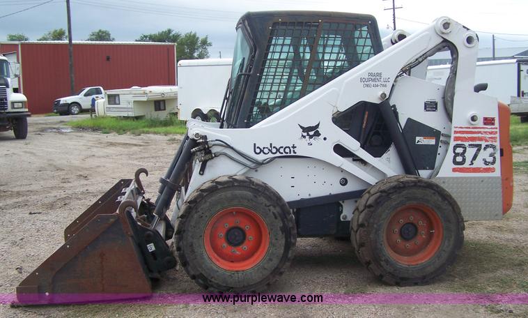 image for item A4508 Bobcat 873G skid steer