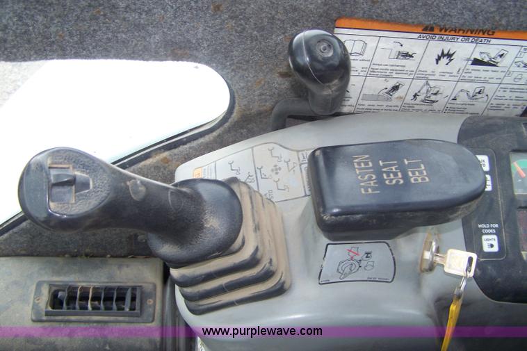 image for item A4510 2004 Bobcat 331G compact excavator