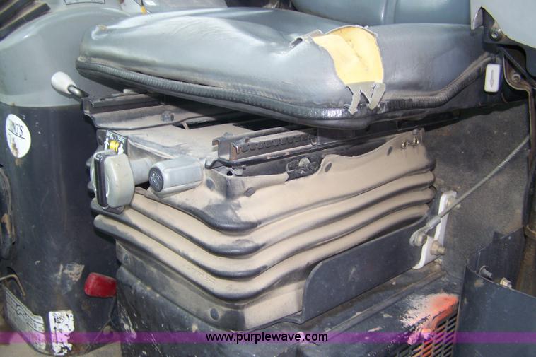 image for item A4510 2004 Bobcat 331G compact excavator