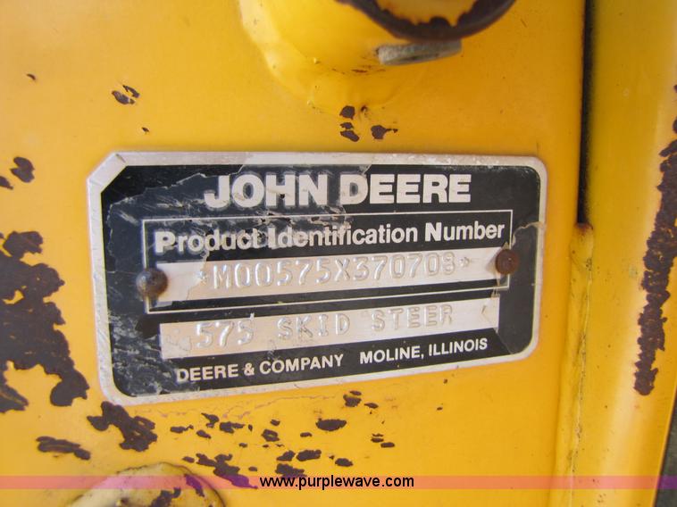 image for item A4644 1987 John Deere 575 skid steer