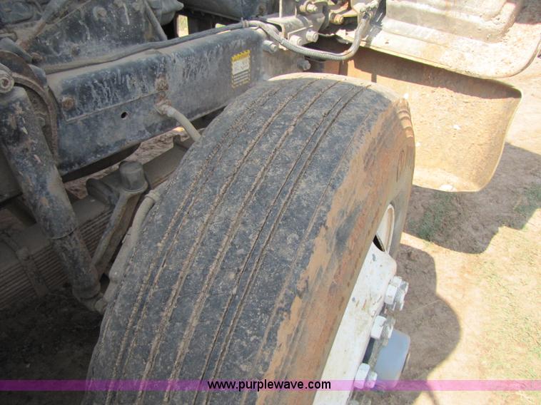 image for item A5048 1993 Mack RD688S dump truck