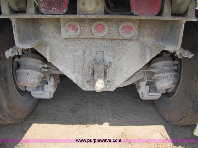 image for item A5048 1993 Mack RD688S dump truck