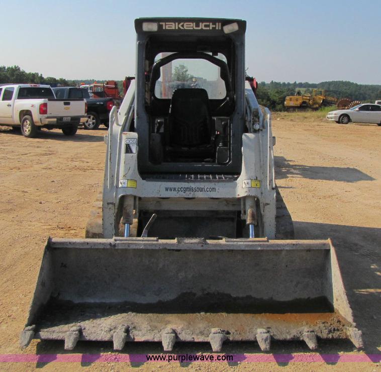 image for item A5055 2006 Takeuchi TL140 skid steer