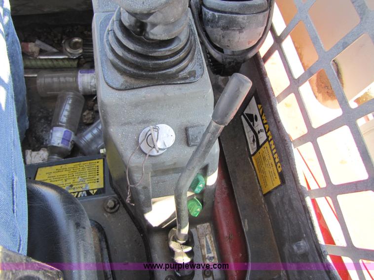 image for item A5055 2006 Takeuchi TL140 skid steer