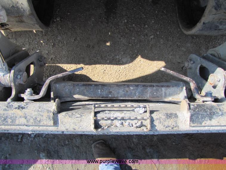 image for item A5055 2006 Takeuchi TL140 skid steer