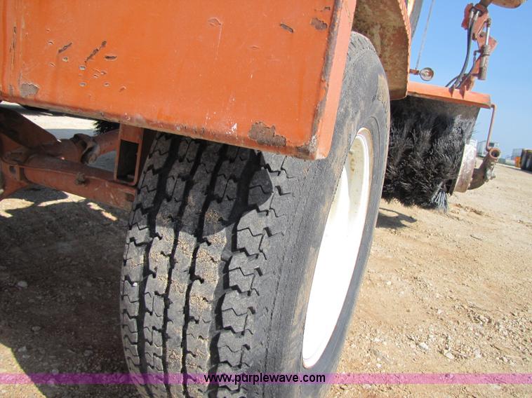 image for item A5056 Broce RC350 broom