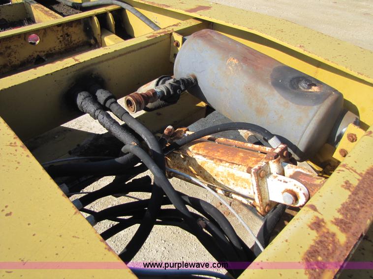 image for item A5057 1999 Eager Beaver 50 ton low boy trailer