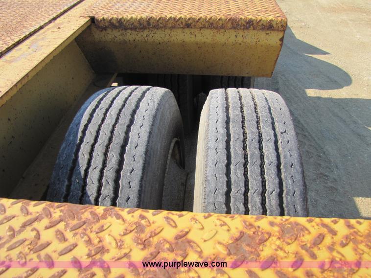 image for item A5057 1999 Eager Beaver 50 ton low boy trailer