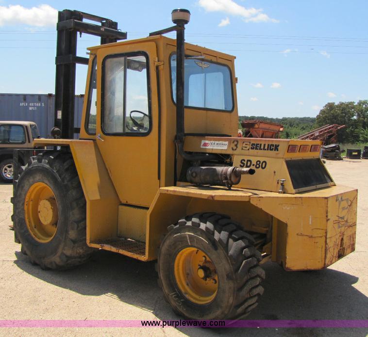 image for item A5064 Sellick SD-80 forklift