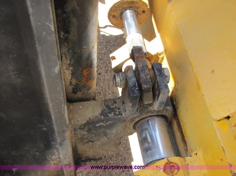 image for item A5064 Sellick SD-80 forklift