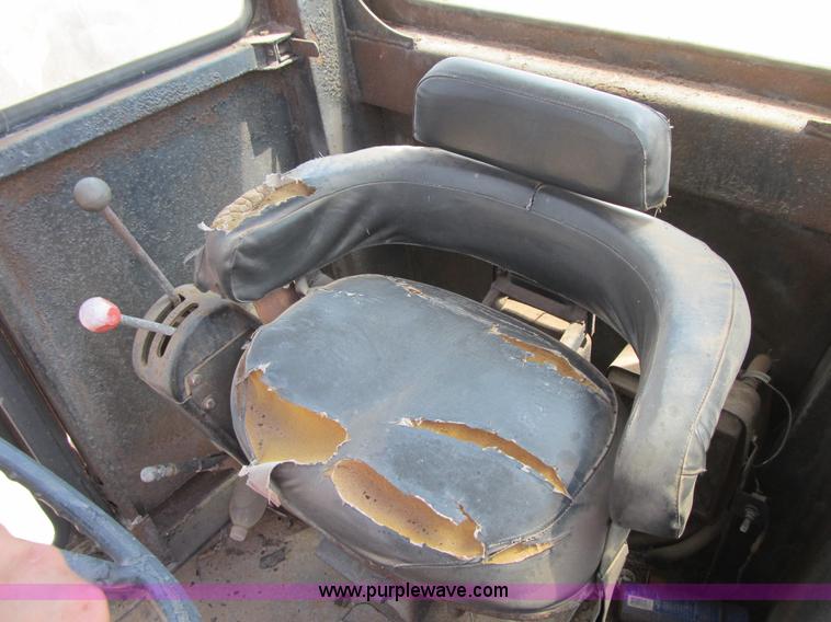 image for item C4501 1981 John Deere 570 motor grader