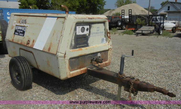 image for item D9698 Ingersoll Rand 175 Spiro Flo portable compressor