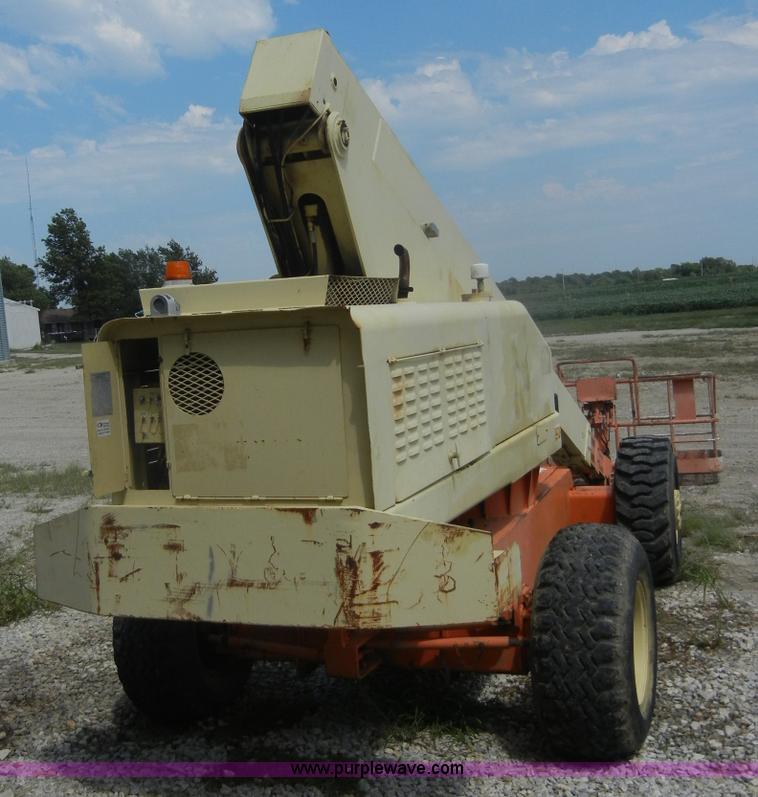 image for item D9731 JLG 1576 boom lift
