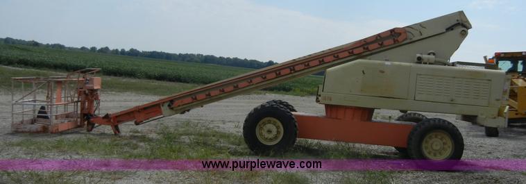 image for item D9731 JLG 1576 boom lift