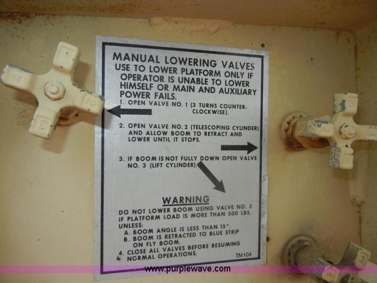 image for item D9731 JLG 1576 boom lift